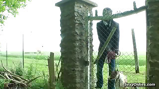 French mature lady Liliane fucks bbc in condom